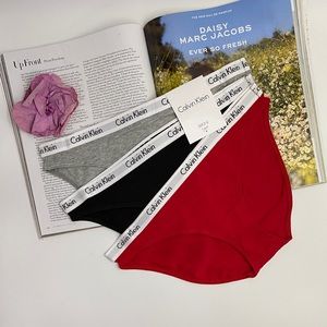 NWT Calvin Klein 3pc Bikini Panty Set